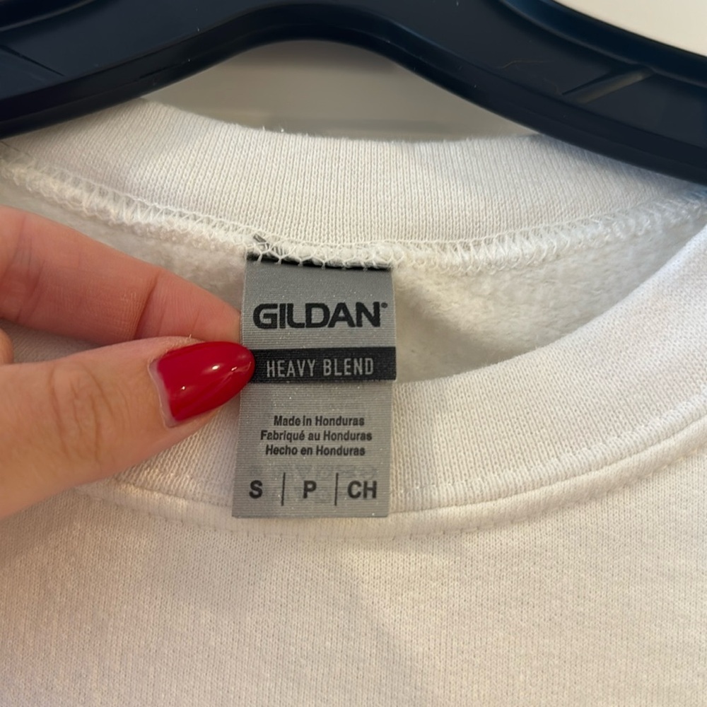 Gildan “Be A Kind Human” White Crewneck Sweatshirt, Size Small - Picture 2 of 3